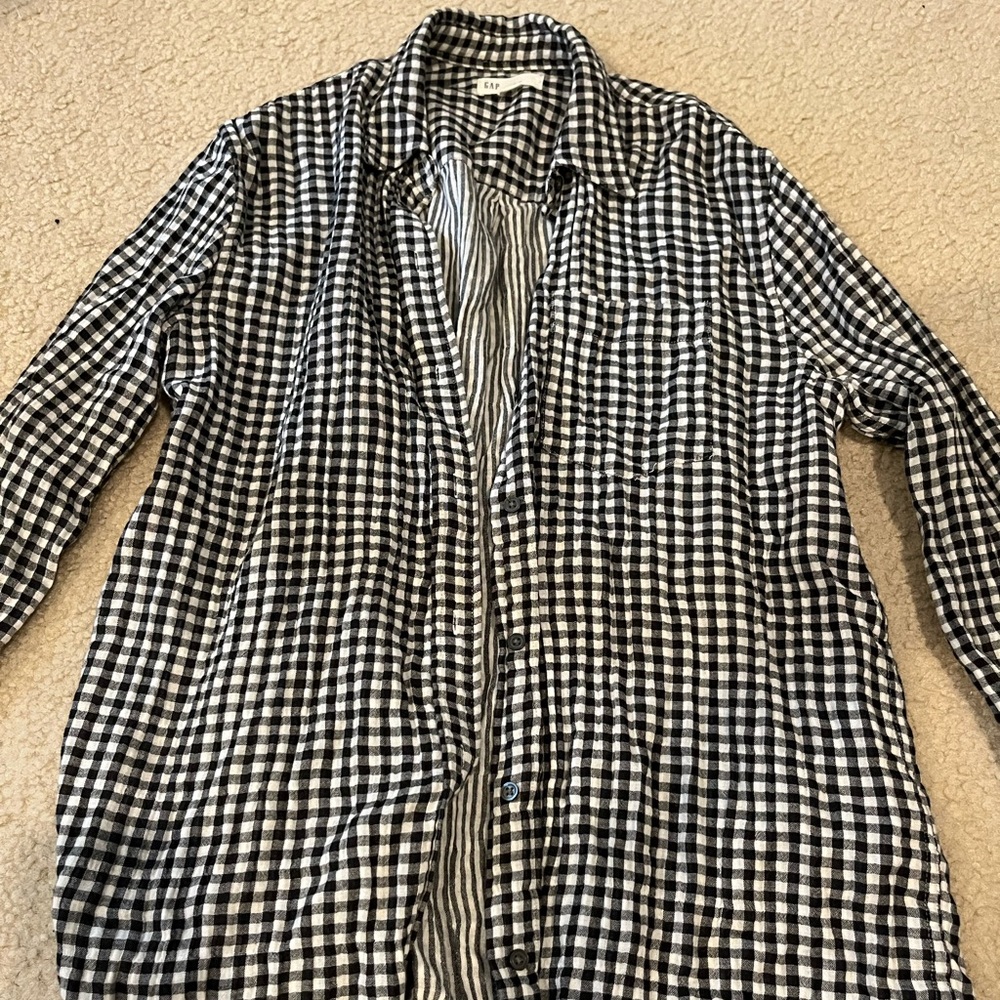 gap button up